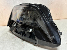 Laden Sie das Bild in den Galerie-Viewer, Frontscheinwerfer Renault E Tech 260104669R LED Rechts Scheinwerfer Headlight SCH8214041810fg