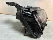 Laden Sie das Bild in den Galerie-Viewer, Frontscheinwerfer Renault E Tech 260104669R LED Rechts Scheinwerfer Headlight SCH8214041810fg