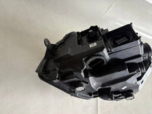 Laden Sie das Bild in den Galerie-Viewer, Frontscheinwerfer VW Transporter 7E1941036A LED Rechts Scheinwerfer Headlight SCH8216597840tz