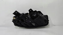 Laden Sie das Bild in den Galerie-Viewer, Frontscheinwerfer Chevrolet Captiva 12145321736 Links Scheinwerfer Headlight SCH8219111625nl