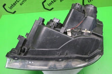 Load image into Gallery viewer, Frontscheinwerfer Kia Magentis 921022G0XX Rechts Scheinwerfer Headlight SCH8221145611ei