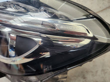 Laden Sie das Bild in den Galerie-Viewer, Frontscheinwerfer Mercedes-Benz Gla A1569061700 Links Scheinwerfer Headlight SCH8221564690uc