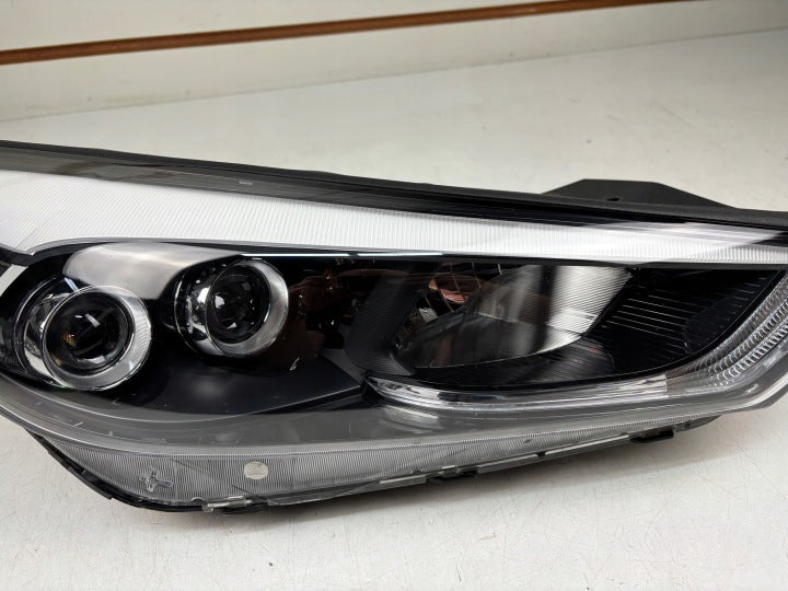 Frontscheinwerfer Hyundai Tucson 92102-D7201 Rechts Scheinwerfer Headlight SCH8222099872tq