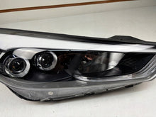 Laden Sie das Bild in den Galerie-Viewer, Frontscheinwerfer Hyundai Tucson 92102-D7201 Rechts Scheinwerfer Headlight SCH8222099872tq
