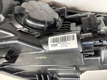 Laden Sie das Bild in den Galerie-Viewer, Frontscheinwerfer Hyundai Tucson 92102-D7201 Rechts Scheinwerfer Headlight SCH8222099872tq