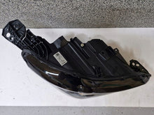 Laden Sie das Bild in den Galerie-Viewer, Frontscheinwerfer Peugeot 9836240580 Rechts Scheinwerfer Headlight SCH8222721619jy