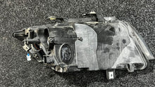 Laden Sie das Bild in den Galerie-Viewer, Frontscheinwerfer BMW 3 E91 E90 7202583 Links Scheinwerfer Headlight SCH8223348988fx