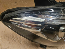 Laden Sie das Bild in den Galerie-Viewer, Frontscheinwerfer Mercedes-Benz Cla A1178206861 Rechts Scheinwerfer Headlight SCH8226771297co