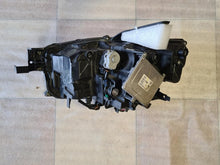 Load image into Gallery viewer, Frontscheinwerfer Mazda Cx30 DGJ151030 DGL2-67890 Rechts Scheinwerfer Headlight SCH8228234548tm