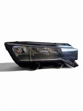 Load image into Gallery viewer, Frontscheinwerfer Skoda Octavia I 301134232A Rechts Scheinwerfer Headlight SCH8230465736ph
