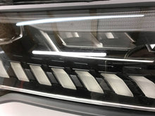Laden Sie das Bild in den Galerie-Viewer, Frontscheinwerfer Audi Q7 4M0941040C Rechts Scheinwerfer Headlight SCH8232750927pa