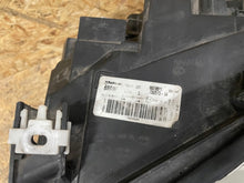 Load image into Gallery viewer, Frontscheinwerfer BMW 3 E91 E90 7202573-04 Links Scheinwerfer Headlight SCH8240020703aw