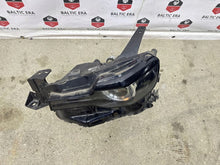 Laden Sie das Bild in den Galerie-Viewer, Frontscheinwerfer Mazda Mx-30 DN4L51040 Ein Stück (Rechts oder Links) Headlight SCH8241560141us