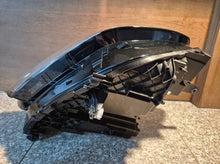 Laden Sie das Bild in den Galerie-Viewer, Frontscheinwerfer BMW X1 5A5BD47-02 Links Scheinwerfer Headlight SCH8246695209uf