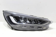 Laden Sie das Bild in den Galerie-Viewer, Frontscheinwerfer Ford Focus NX7B-13E014-CD Rechts Scheinwerfer Headlight SCH8247436134bq