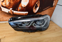 Load image into Gallery viewer, Frontscheinwerfer BMW X1 F48 7472249 Links Scheinwerfer Headlight SCH8258660695kt