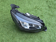 Laden Sie das Bild in den Galerie-Viewer, Frontscheinwerfer Peugeot 2008 9833036180 LED Rechts Scheinwerfer Headlight SCH8259030679zg