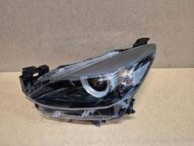 Laden Sie das Bild in den Galerie-Viewer, Frontscheinwerfer Mazda 2 Dj D43N-51040 Links Scheinwerfer Headlight SCH8264007696bq