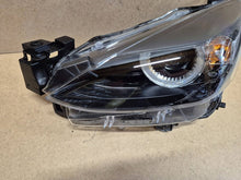 Laden Sie das Bild in den Galerie-Viewer, Frontscheinwerfer Mazda 2 Dj D43N-51040 Links Scheinwerfer Headlight SCH8264007696bq