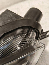 Laden Sie das Bild in den Galerie-Viewer, Frontscheinwerfer VW Polo 2G1941005D LED Links Scheinwerfer Headlight SCH8265864926zi