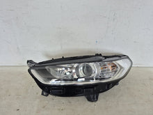 Laden Sie das Bild in den Galerie-Viewer, Frontscheinwerfer Ford Mondeo ES73-13W030-GD Links Scheinwerfer Headlight SCH8268455637rk