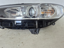 Laden Sie das Bild in den Galerie-Viewer, Frontscheinwerfer Ford Mondeo ES73-13W030-GD Links Scheinwerfer Headlight SCH8268455637rk