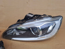 Laden Sie das Bild in den Galerie-Viewer, Frontscheinwerfer Volvo V60 S60 31420262 31420108 Ein Satz Headlight SCH8283103440px