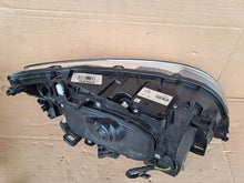 Laden Sie das Bild in den Galerie-Viewer, Frontscheinwerfer Volvo V60 S60 31420262 31420108 Ein Satz Headlight SCH8283103440px