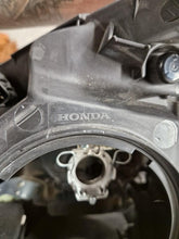 Load image into Gallery viewer, Frontscheinwerfer Honda Cr-V III 33100-8WW-G1 Xenon Rechts Headlight SCH8283583221vo