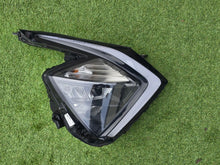 Load image into Gallery viewer, Frontscheinwerfer Kia Sportage 92102R2000 Rechts Scheinwerfer Headlight SCH8289596804qq