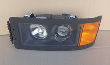 Load image into Gallery viewer, Frontscheinwerfer Man 8125101-6311 Links Scheinwerfer Headlight SCH8289821313hr