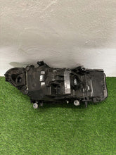 Laden Sie das Bild in den Galerie-Viewer, Frontscheinwerfer BMW 5 G31 G30 7439183 LED Links Scheinwerfer Headlight SCH8292446436vp