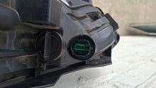 Laden Sie das Bild in den Galerie-Viewer, Frontscheinwerfer Kia Ceed 92102J7100 Rechts Scheinwerfer Headlight SCH8293385115ls