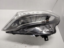 Laden Sie das Bild in den Galerie-Viewer, Frontscheinwerfer Mercedes-Benz W447 A4479060101 A4479061501 Full LED Ein Satz SCH8296590586gi