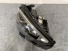 Laden Sie das Bild in den Galerie-Viewer, Frontscheinwerfer Mercedes-Benz W206 A2069068204 LED Rechts Headlight SCH8297561768zo
