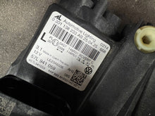 Laden Sie das Bild in den Galerie-Viewer, Frontscheinwerfer VW 57L941059 Links Scheinwerfer Headlight SCH8300115054ga