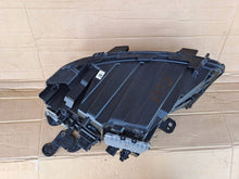 Laden Sie das Bild in den Galerie-Viewer, Frontscheinwerfer Opel Grandland 9870487580 Rechts Scheinwerfer Headlight SCH8305625002oq
