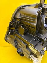 Load image into Gallery viewer, Frontscheinwerfer Hyundai Kona 92101BE100 LED Links Scheinwerfer Headlight SCH8308407906hn