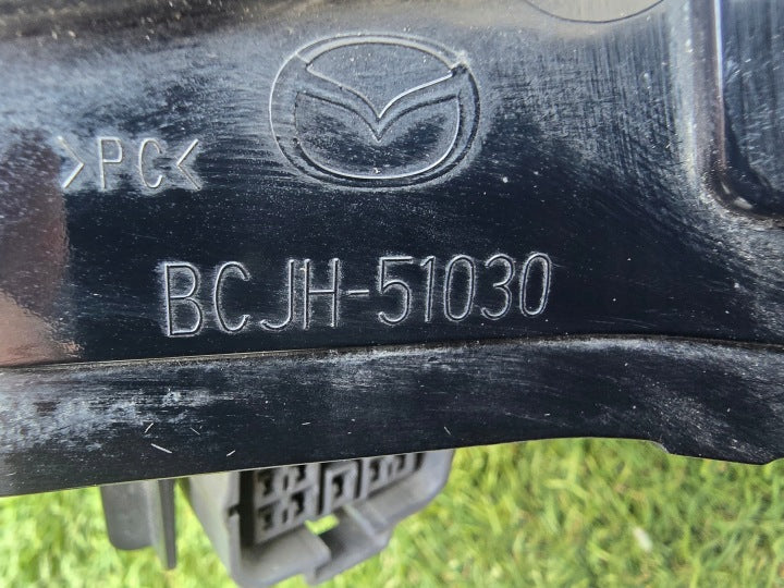 Frontscheinwerfer Mazda 3 BCJH51030 Rechts Scheinwerfer Headlight SCH8316467406qe