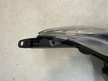 Laden Sie das Bild in den Galerie-Viewer, Frontscheinwerfer Ford 51793414 Links Scheinwerfer Headlight SCH8319949713oy