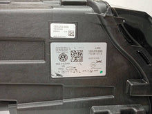 Load image into Gallery viewer, Frontscheinwerfer VW T7 7T2941077B Links Scheinwerfer Headlight SCH8320940124tc