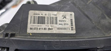 Laden Sie das Bild in den Galerie-Viewer, Frontscheinwerfer Peugeot 508 9807241180 Rechts Scheinwerfer Headlight SCH8321988052hy