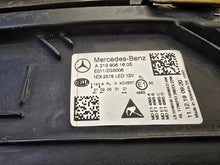 Laden Sie das Bild in den Galerie-Viewer, Frontscheinwerfer Mercedes-Benz W213 A2139061605 LED Rechts Headlight SCH8326875531vb