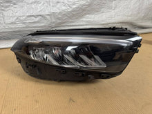 Laden Sie das Bild in den Galerie-Viewer, Frontscheinwerfer Mercedes-Benz W177 A1779064406 LED Rechts Headlight SCH8327010412ci