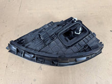 Laden Sie das Bild in den Galerie-Viewer, Frontscheinwerfer Mercedes-Benz W177 A1779064406 LED Rechts Headlight SCH8327010412ci