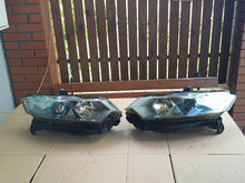 Load image into Gallery viewer, Frontscheinwerfer Honda Insight 100-22875 Ein Satz Scheinwerfer Headlight SCH8330802393kg