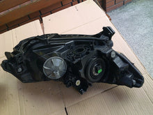 Load image into Gallery viewer, Frontscheinwerfer Honda Insight 100-22875 Ein Satz Scheinwerfer Headlight SCH8330802393kg