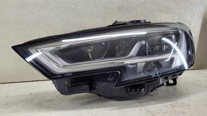 Frontscheinwerfer Audi A3 8V0941033C Links Scheinwerfer Headlight SCH8332704770ks