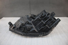 Load image into Gallery viewer, Frontscheinwerfer VW Caddy 2K1941006D Rechts Scheinwerfer Headlight SCH8339056699zd