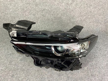 Laden Sie das Bild in den Galerie-Viewer, Frontscheinwerfer Mazda 3 BCJH-51040 LED Links Scheinwerfer Headlight SCH8344150616cs